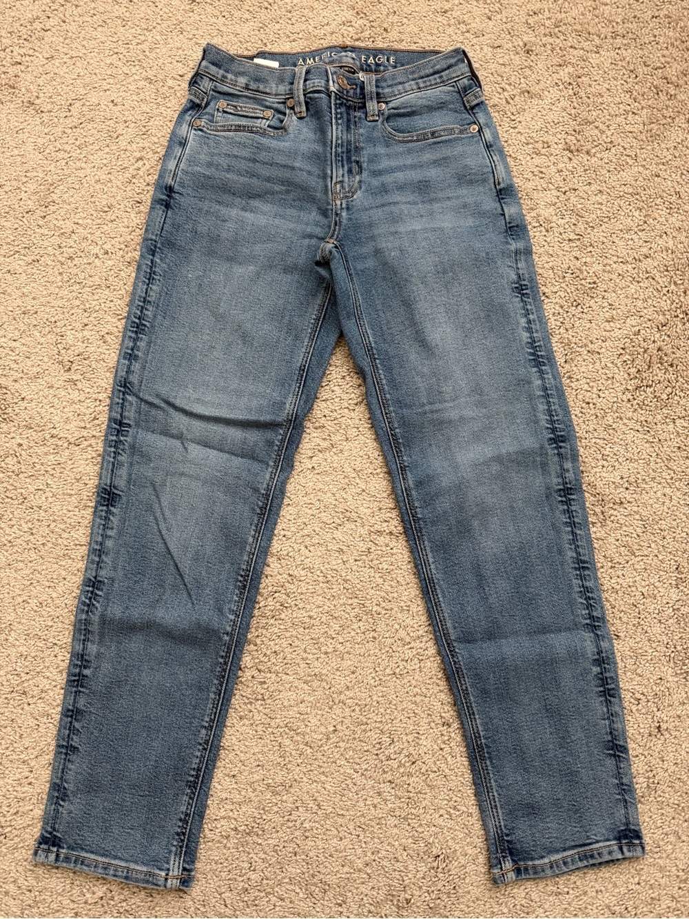 American Eagle Outfitters Women's Medium Blue 90’s Straight Leg Jeans, 00 short